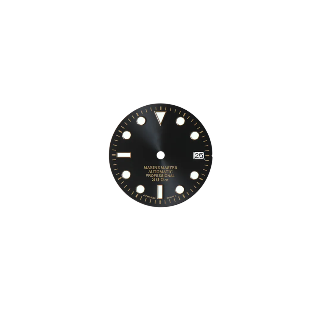dial__diver_blackwithgoldmarkers